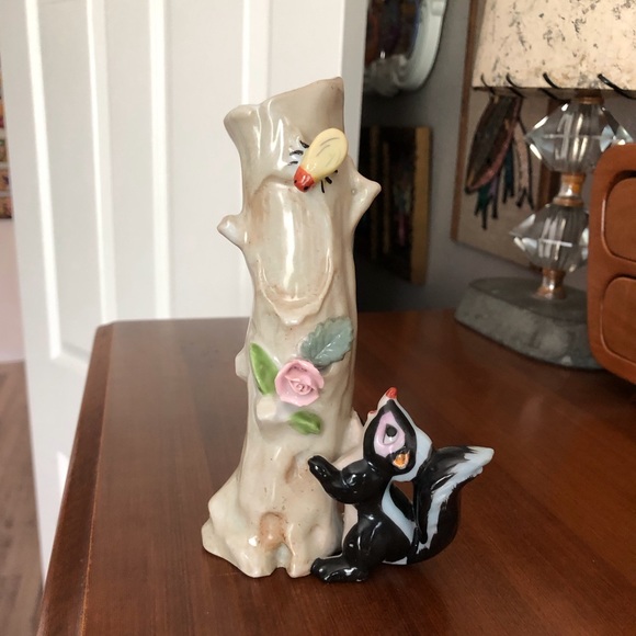 Vintage Japan Skunk Bud Vase - Picture 4 of 9